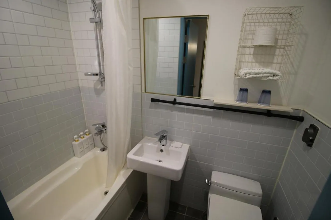 Hotel Mordern Seoul 2*,