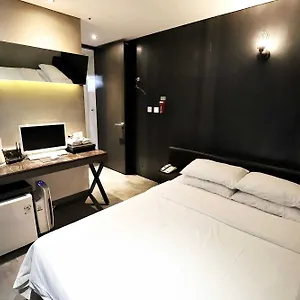 2* Hotel Hertz